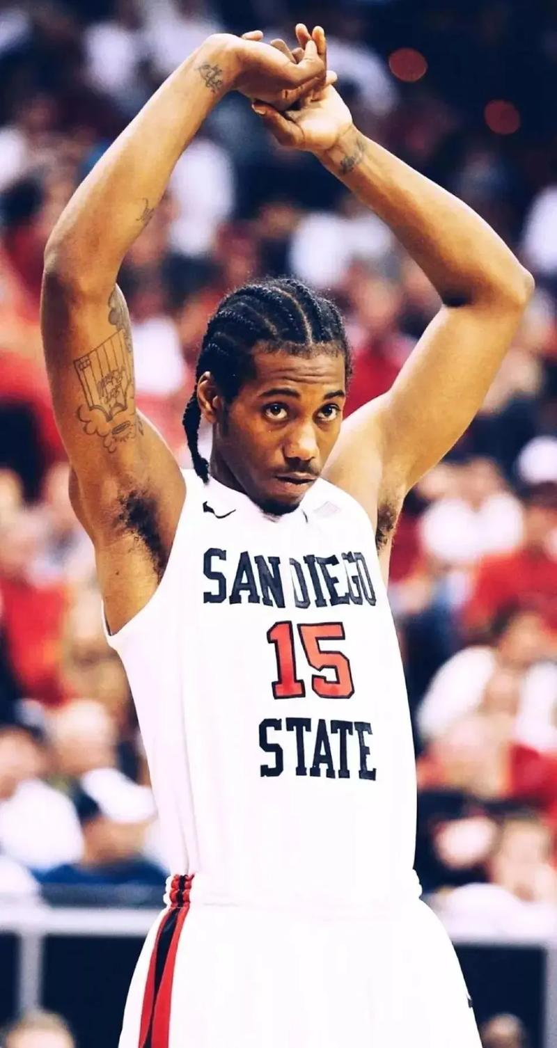 NBA战报：东契奇31分，詹姆斯赛季新高29分，湖人112-108险胜76人（湖人112-108险胜76人，东契奇砍31分，詹姆斯轰赛季新高29分）