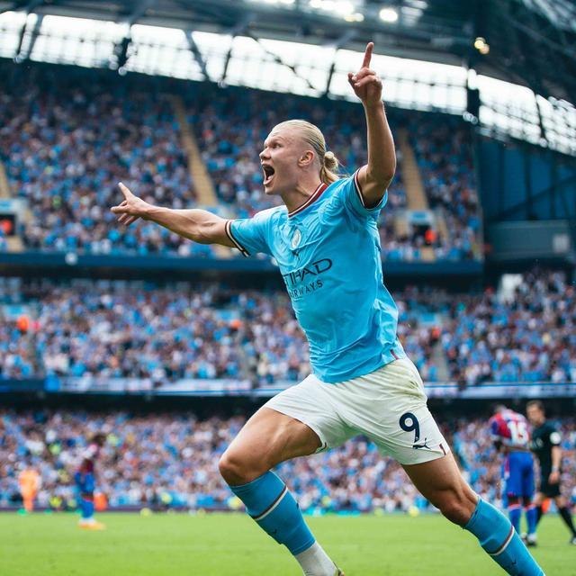 斯帕莱蒂：踢那不勒斯时我的选择出错了；热格罗瓦明天会首发（斯帕莱蒂：对阵那不勒斯我做出了错误选择；热格罗瓦明日将首发）