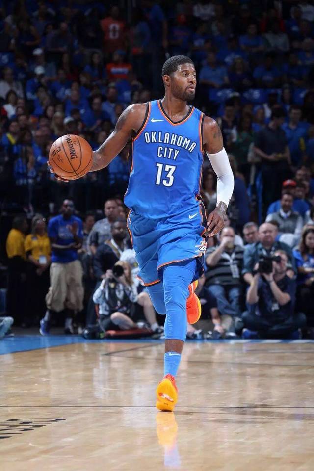 拓记不顾及中国市场面子，王仕鹏谈杨瀚森，姚明的地位还在上升！（拓记无视中国市场情面，王仕鹏评杨瀚森：姚明地位仍在上升）