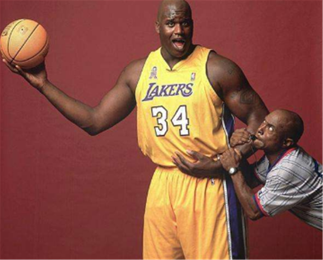 米奇：仍在摸索使用文班的最佳方式 会密切把控他的出场时间（米奇：正探索文班的最佳使用方案 将严控其上场时长）