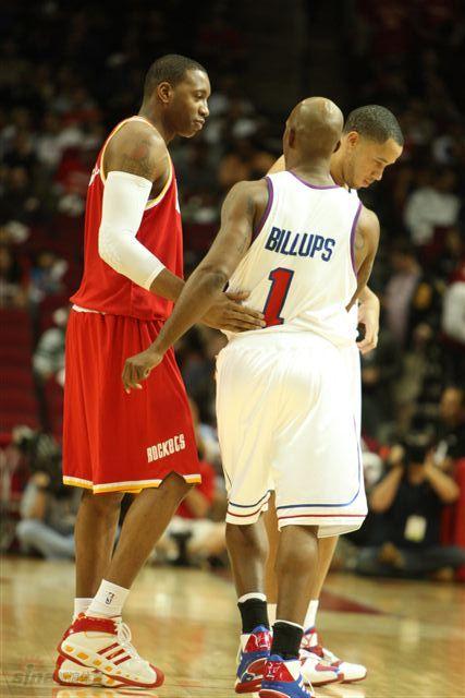 万箭齐发！凯尔特人第四节投进10记三分，为队史新高（火力全开！凯尔特人末节轰进10个三分，刷新队史纪录）