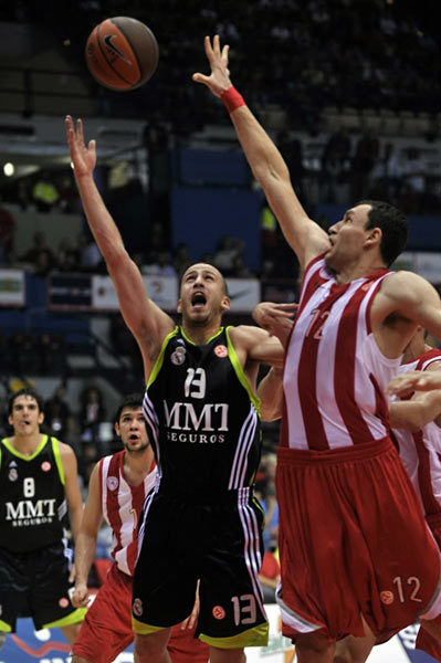 媒体人谈梅州、亚泰降级：中超拼到最后还是比烧钱和外援班底（媒体人评梅州、亚泰降级：中超鏖战到最后，拼的仍是投入与外援配置）