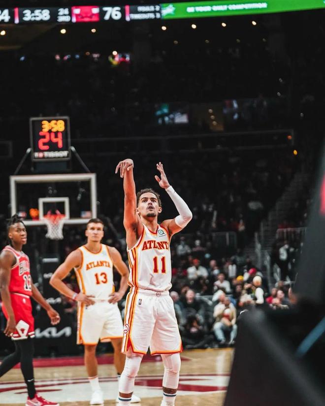 篮球NBA球队球员赛季表现分析（NBA球队及球员赛季表现解析）